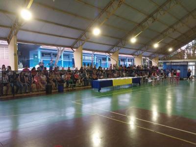 Noite de AutÃ³grafos dos alunos do Jardim 2 da Escola AluÃ­sio Maier foi um verdadeiro sucesso